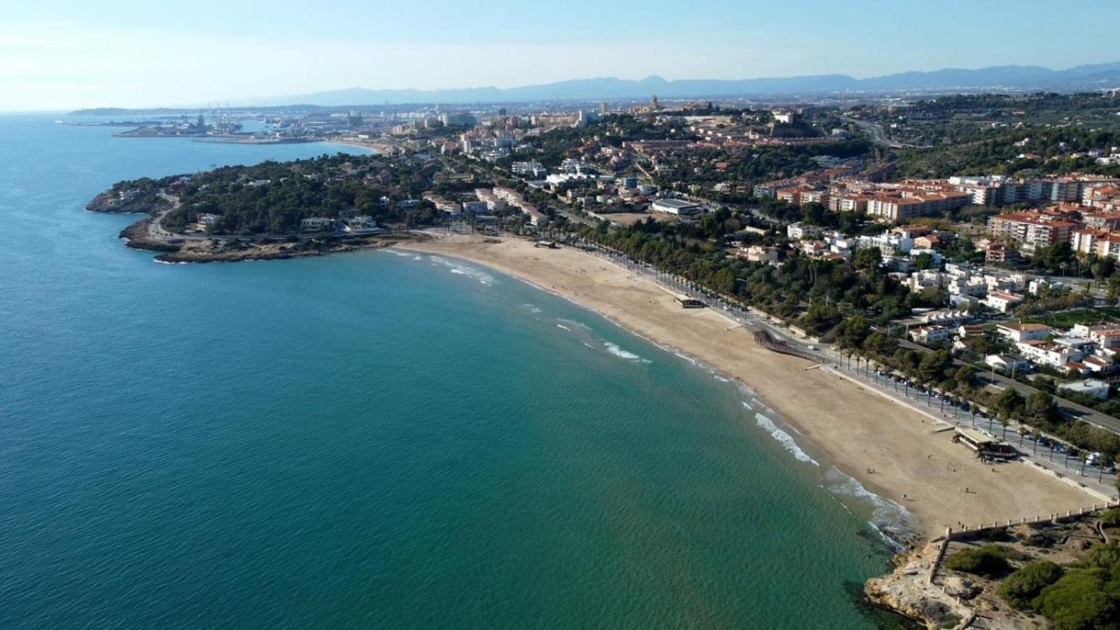 Apartment In Front Of Arrabassada Beach Tarragona Eksteriør billede